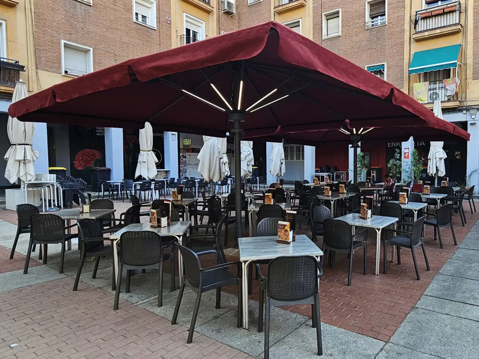 Bambrella Torr XL Storm Force – Extra Large Parasol - Image 9
