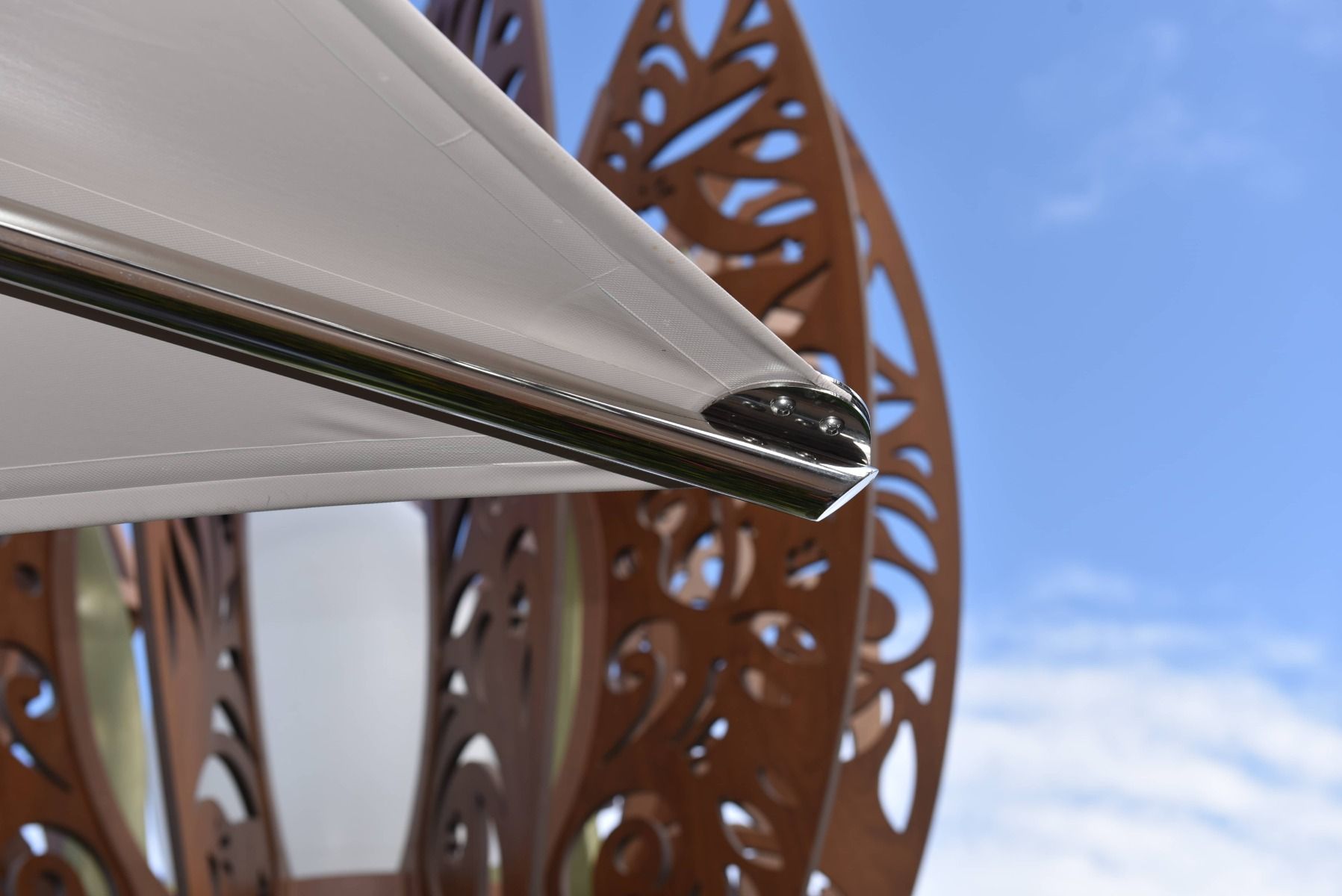 Bambrella Hurricane Extreme Heavy Duty Parasol - Image 4